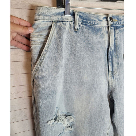 KANCAN HIGH RISE DISTRESSED BOYFRIEND LIGHT WASH JEANS, SZ 31x28 - Picture 3 of 15